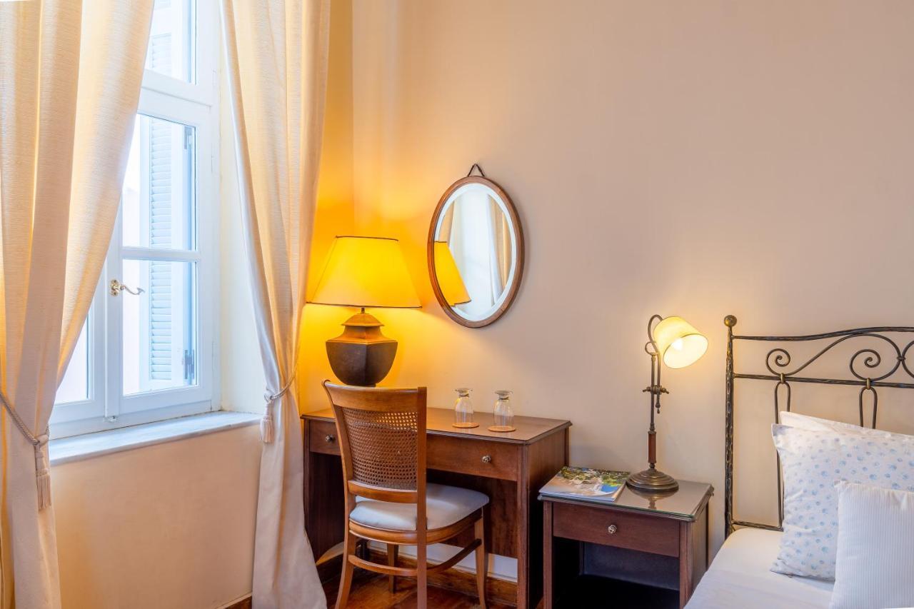 Archontiko Eleni Hotel Andros Town Bagian luar foto