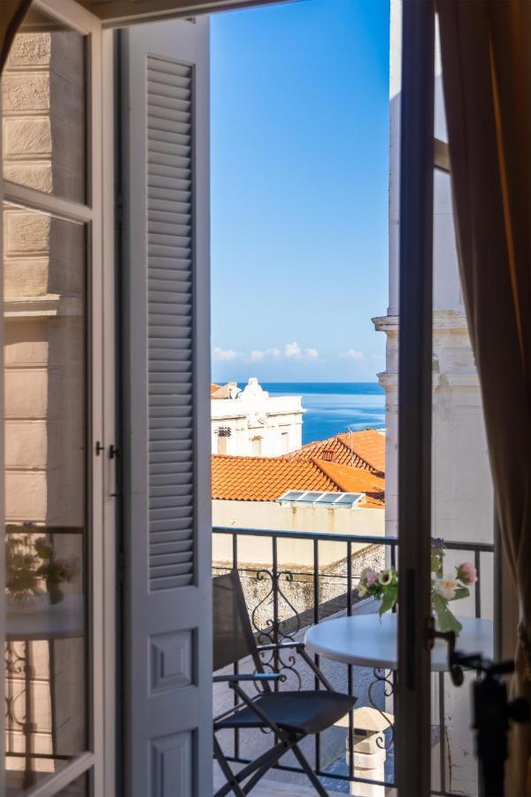 Archontiko Eleni Hotel Andros Town Bagian luar foto