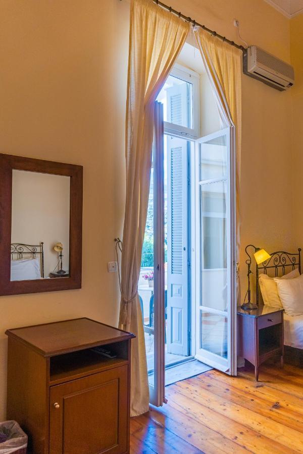 Archontiko Eleni Hotel Andros Town Bagian luar foto