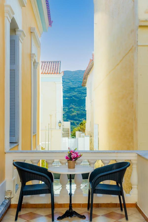 Archontiko Eleni Hotel Andros Town Bagian luar foto