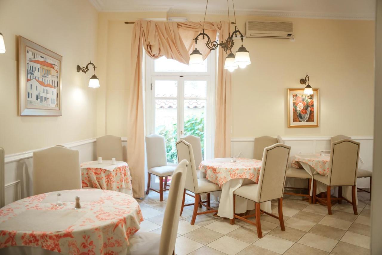 Archontiko Eleni Hotel Andros Town Bagian luar foto