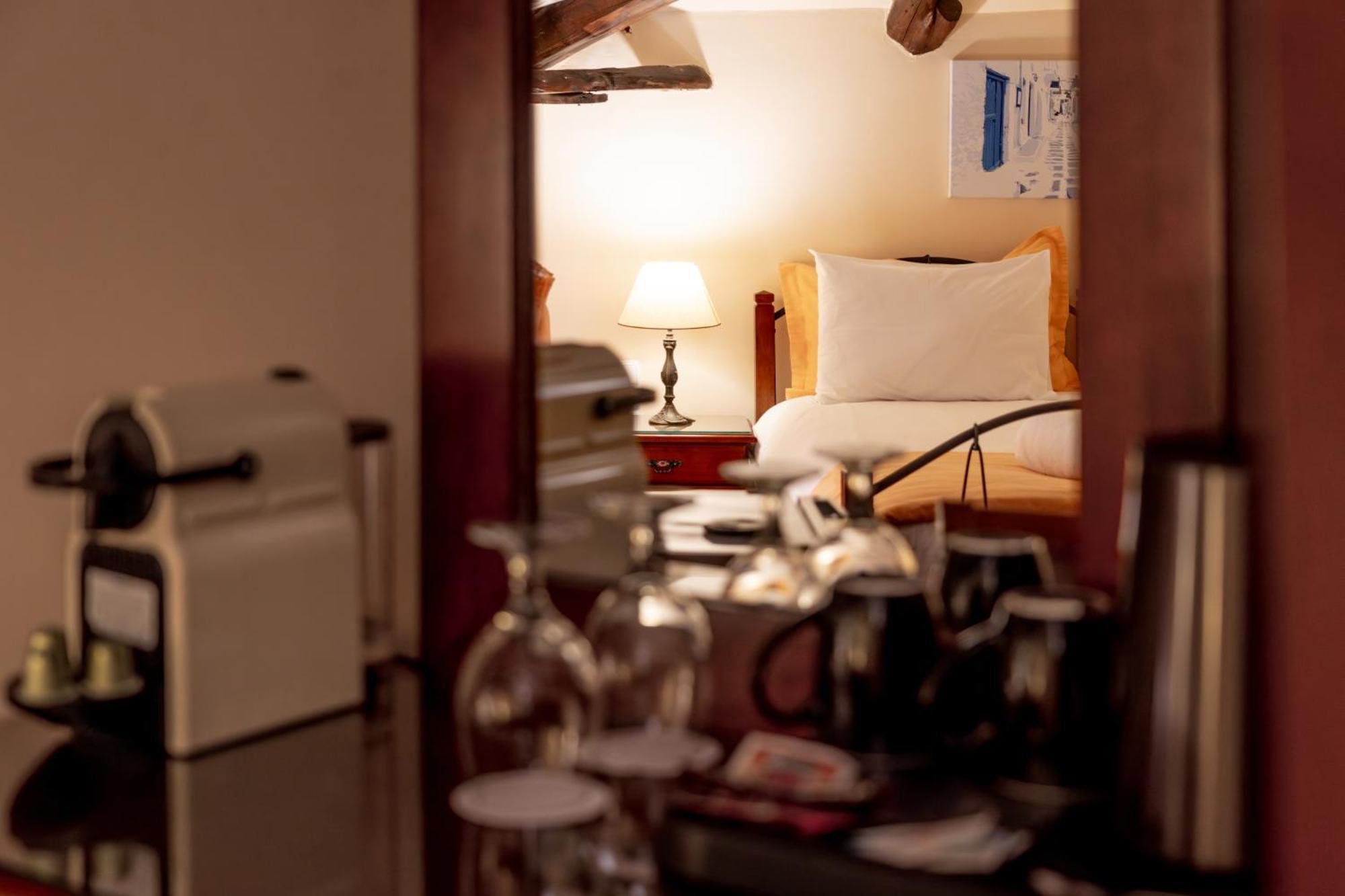 Archontiko Eleni Hotel Andros Town Bagian luar foto