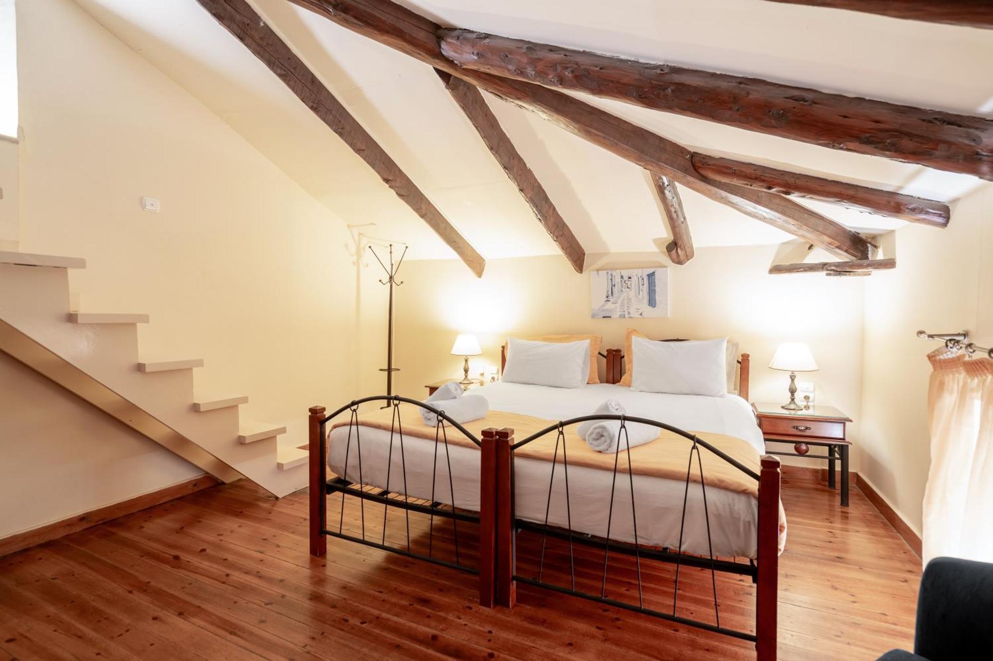 Archontiko Eleni Hotel Andros Town Bagian luar foto